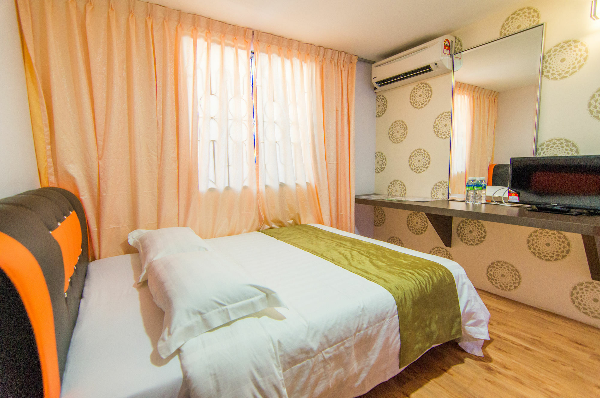 Tkl Hotel Джохор Бахру Екстериор снимка